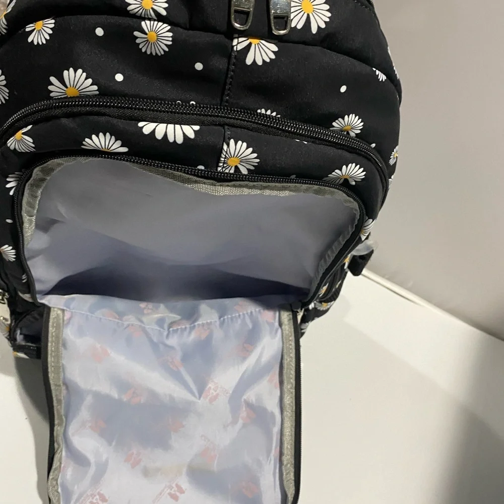 Black Daisy‎ Print Backpack with Lunch Box